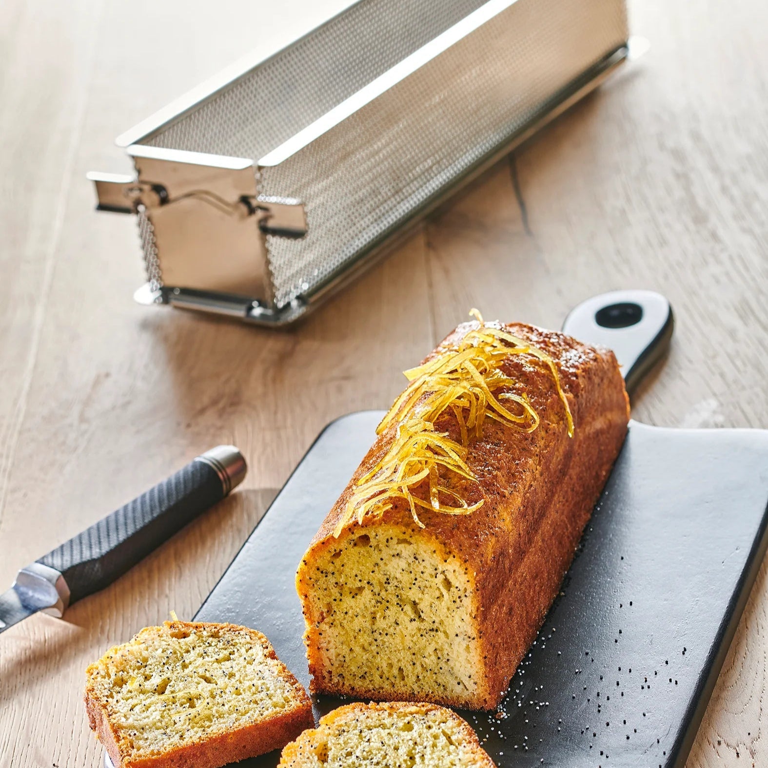 de Buyer - Geoform Folding Loaf Pan, 35cm - Lacbleu Wines - DB3210.35 - 3011243210351
