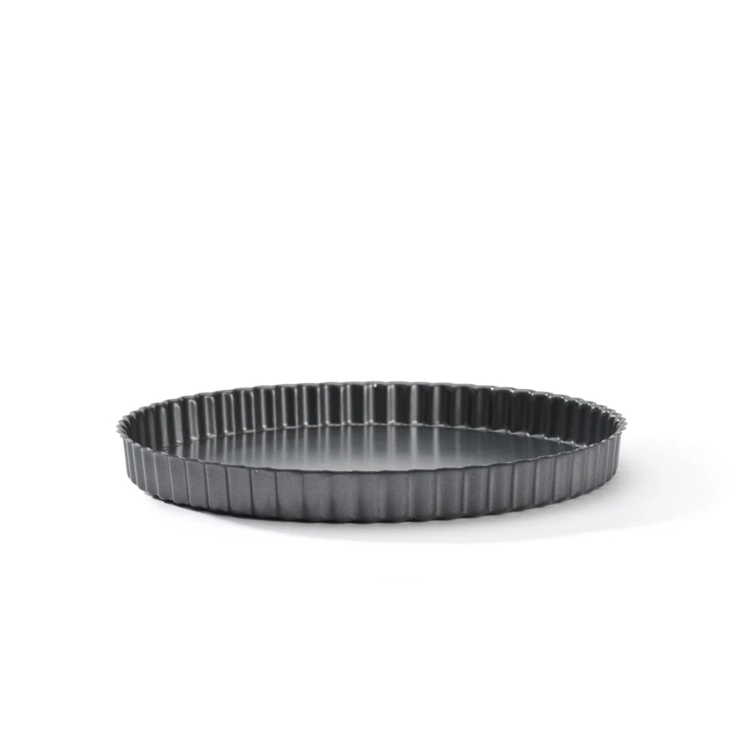 de Buyer - Fluted Tart Mould With Loose Bottom, ø28cm - Lacbleu Wines - DB4706.28 - 3011244706280