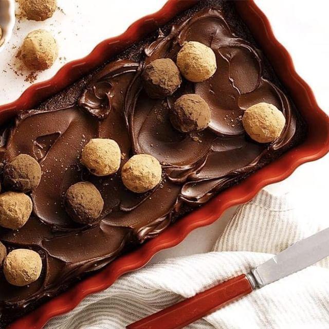 Emile Henry - Slim Rectangular Tart Dish, Burgundy - Lacbleu Wines - EH346034 - 3289313460344